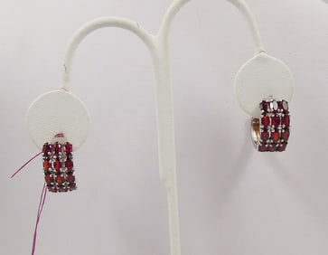 PAIR LADIES STERLING SILVER & GARNET EARRINGS
