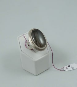 VINTAGE STERLING SILVER & LABRADORITE RING