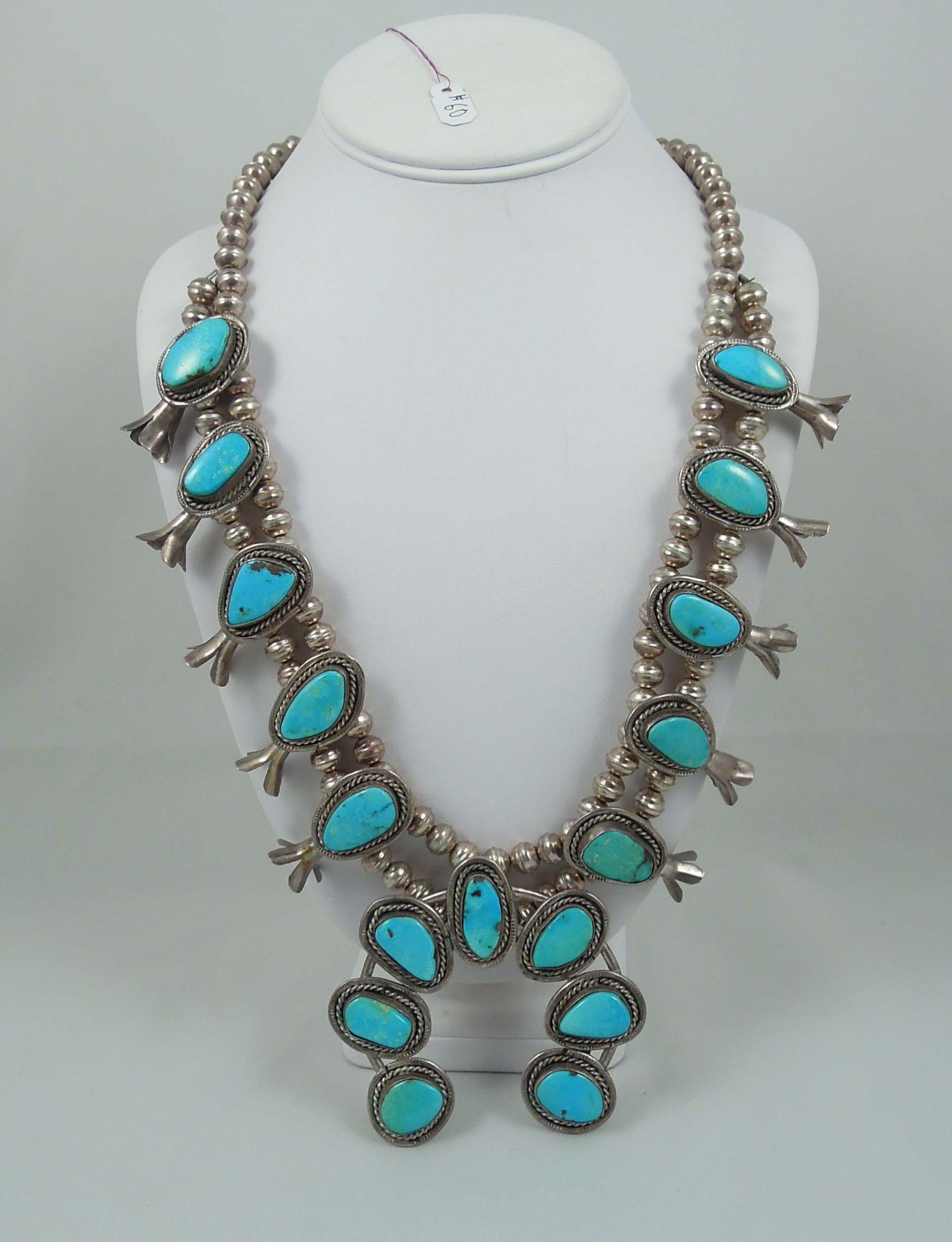 BEAUTIFUL VINTAGE NATIVE AMERICAN STERLING SILVER & TURQUOISE SQUASH BLOSSOM (1 of 1)