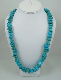 VINTAGE NATIVE AMERICAN BEADED TURQUOISE NECKLACE