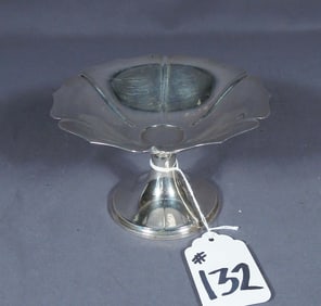 VINTAGE HEAVY STERLING SILVER "LUNT" CANDY DISH