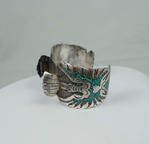 HEAVY VINTAGE NATIVE AMERICAN STERLING SILVER, TURQUOISE & CORAL WATCH CUFF BRACELET