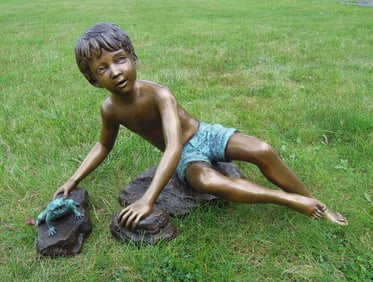 LARGE FINELY DETAILED BRONZE SCULPTURE/FOUNTAIN OF YOUNG BOY WITH FROG