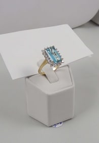 LADIES VERY FINE 14K Y.G. & W.G., AQUAMARINE & DIAMOND RING