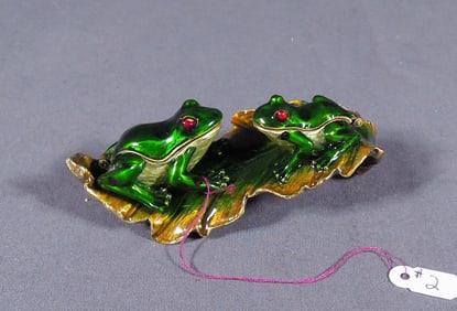METAL, ENAMEL & RHINESTONE DOUBLE FROG TRINKET BOX