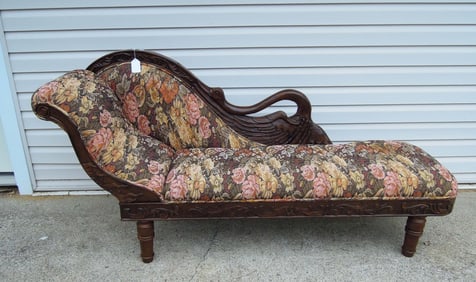 BEAUTIFUL HAND CARVED MAHOGANY & UPHOLSTERED FAINTING COUCH
