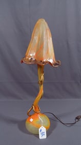 BEAUTIFUL HAND BLOWN ART GLASS TABLE LAMP