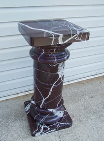 BEAUTIFUL MARBLE COLUMN PEDESTAL