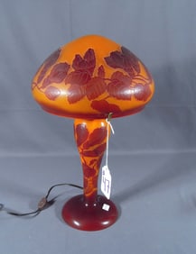 BEAUTIFUL ART GLASS GALLE STYLE TABLE LAMP