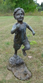 HEAVY VINTAGE LIFE SIZE BRONZE SCULPTURE/FOUNTAIN OF YOUNG BOY RUNNING THROUGH SPRINKLER