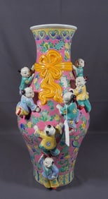 LARGE VINTAGE CHINESE PORCELAIN FERTILITY VASE