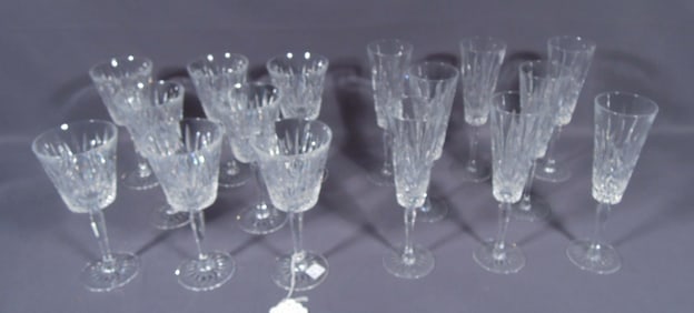 SET OF 16 CRYSTAL STEMWARE