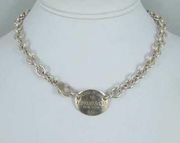LADIES TIFFANY & CO. STERLING SILVER NECKLACE
