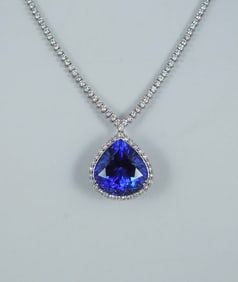 FABULOUS LADIES PLATINUM, TANZANITE AND DIAMOND NECKLACE