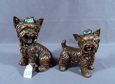 BEAUTIFUL SET OF TWO LIFE SIZE BRONZE SCULPTURES OF YORKSHIRE TERRIERS