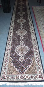 FINE HAND KNOTTED MAHI TABRIZ RUNNER