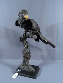 VERY FINE LIFE SIZE BRONZE SCULPTURE OF PARROT ON BRANCH