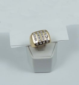 GENTLEMEN'S 14K Y.G. & DIAMOND RING