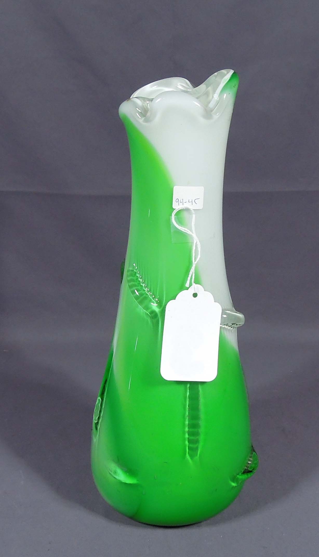 HEAVY HAND BLOWN ART GLASS VASE (1 of 1)