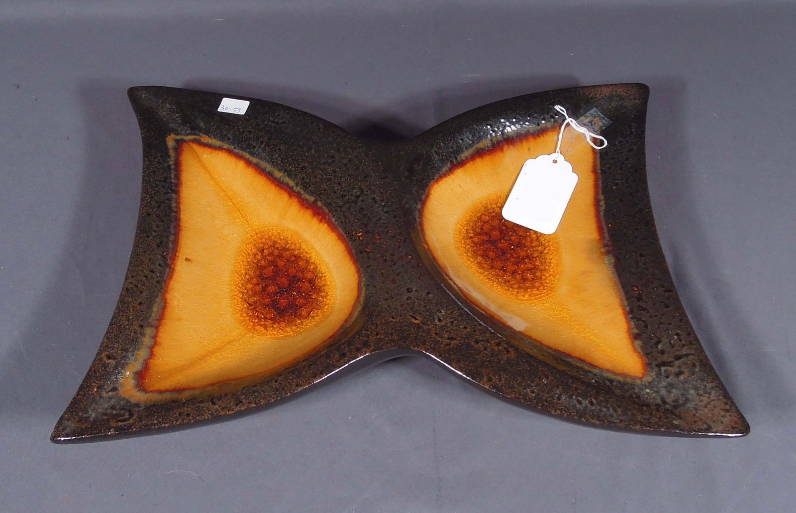 HAND MADE GLAZED POTTERY DOUBLE SECTION CENTERPIECE BOWL: Owl Eyes centerpiece. Excellent condition. 2 1/2" high, 16 3/4" wide, 12" deep.