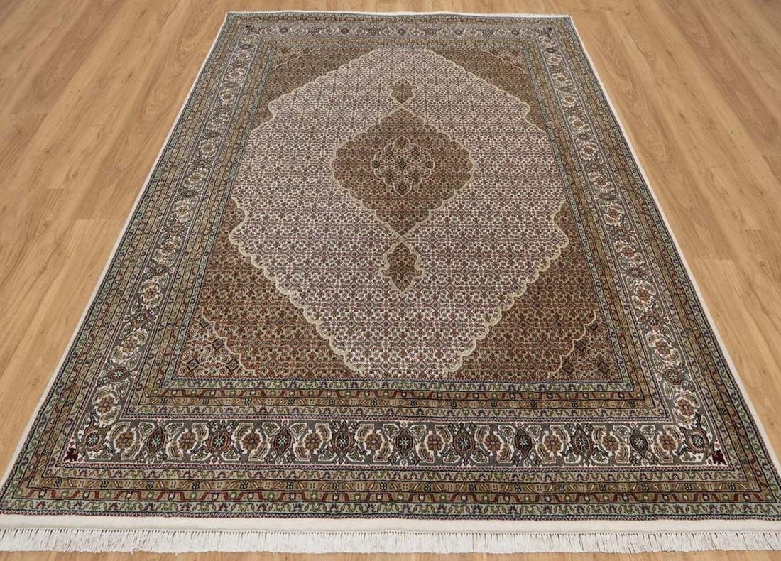 HAND KNOTTED MAHI TABRIZ AREA RUG (1 of 1)