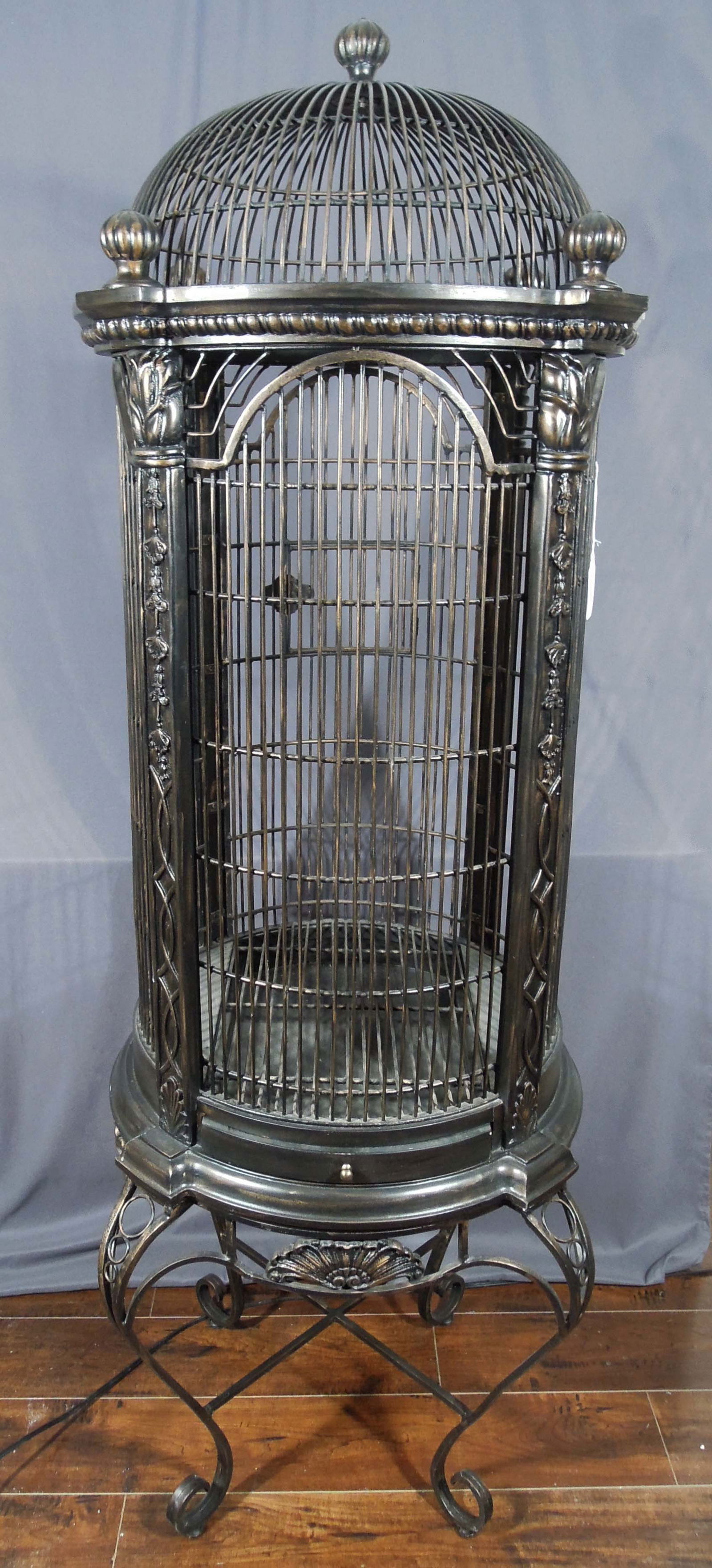 VERY HEAVY VICTORIAN STYLE FLOOR BIRD CAGE (1 of 1)