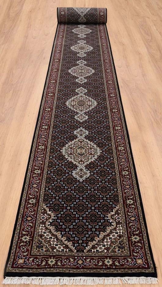 FINE HAND KNOTTED MAHI TABRIZ RUNNER (1 of 2)
