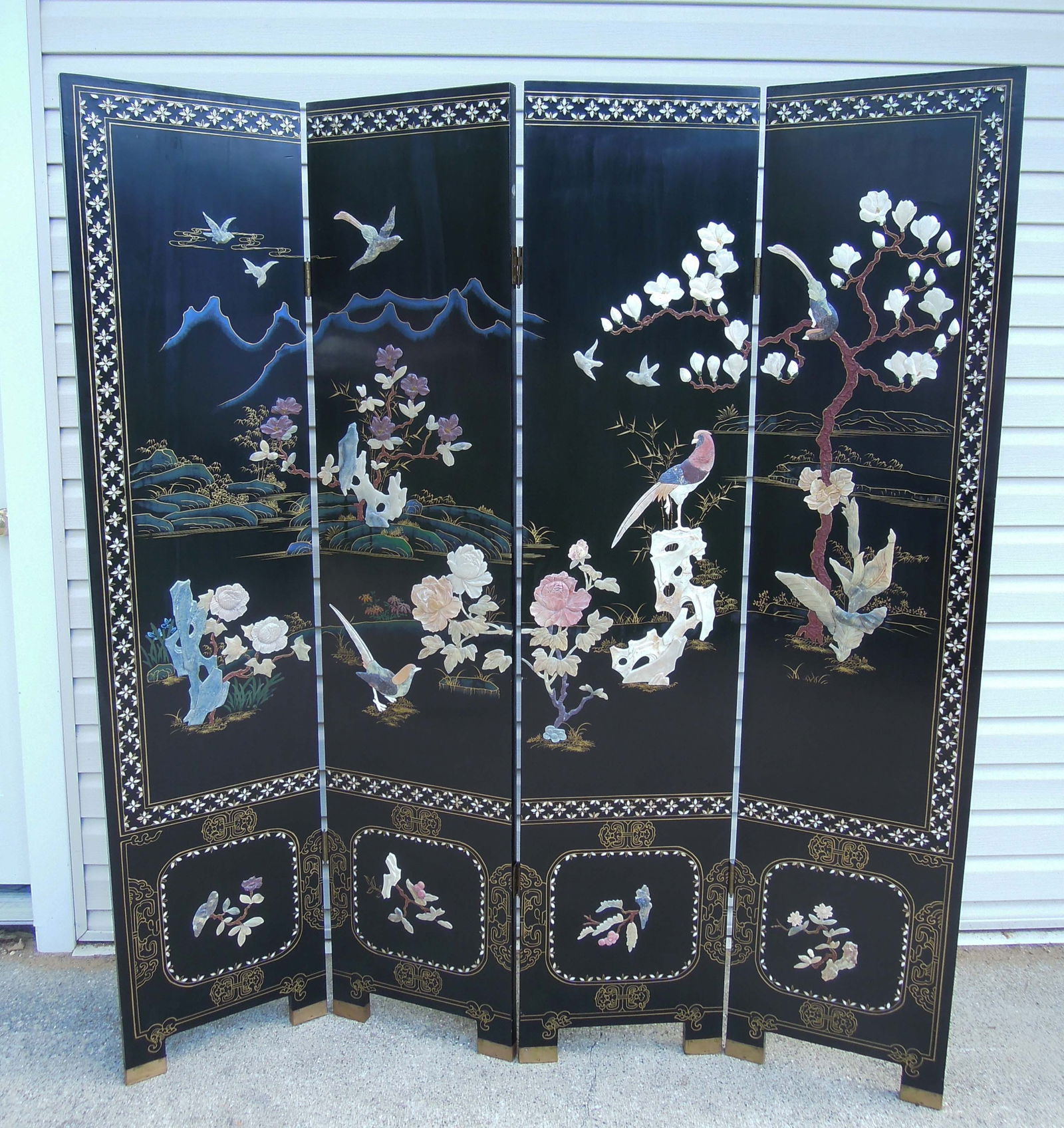 VINTAGE BLACK LACQUER & HARDSTONE FOUR PANEL SCREEN (1 of 1)