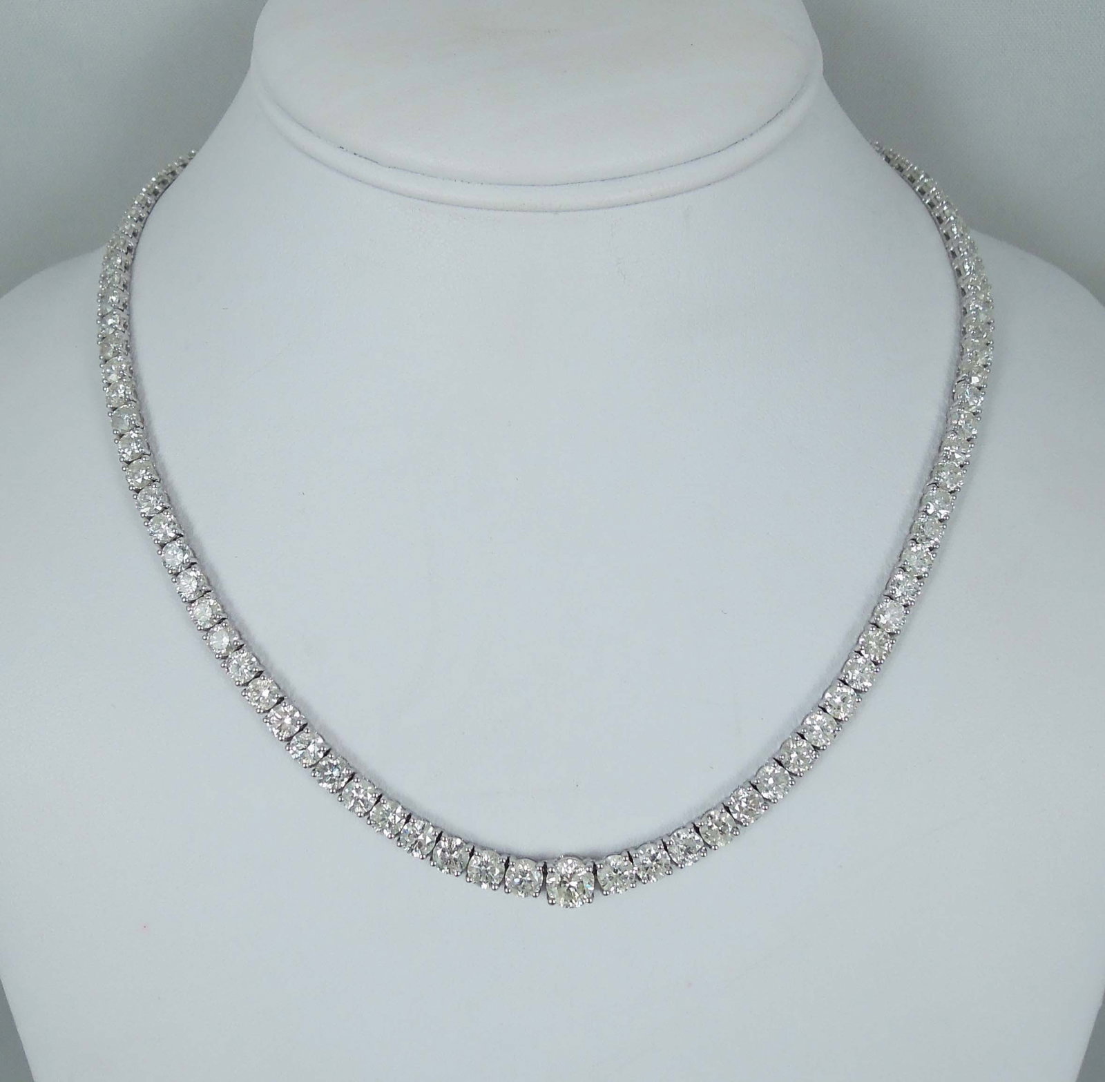 LADIES SPECTACULAR 14K W.G. & GRADUATED DIAMOND ETERNITY NECKLACE (1 of 2)