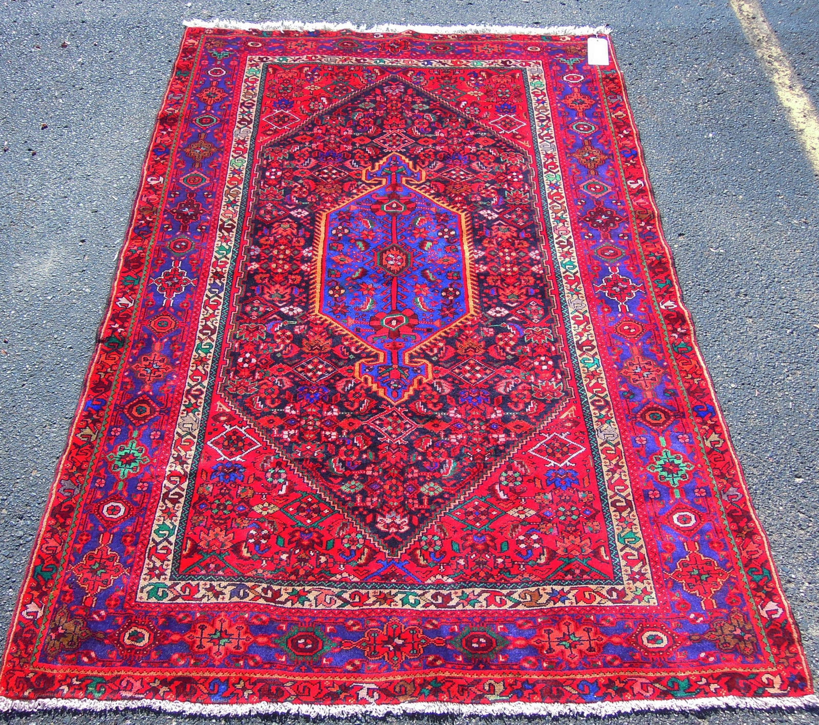HAND KNOTTED PERSIAN TABRIZ AREA RUG: Very unusual coloration. 4.7 x 6.6