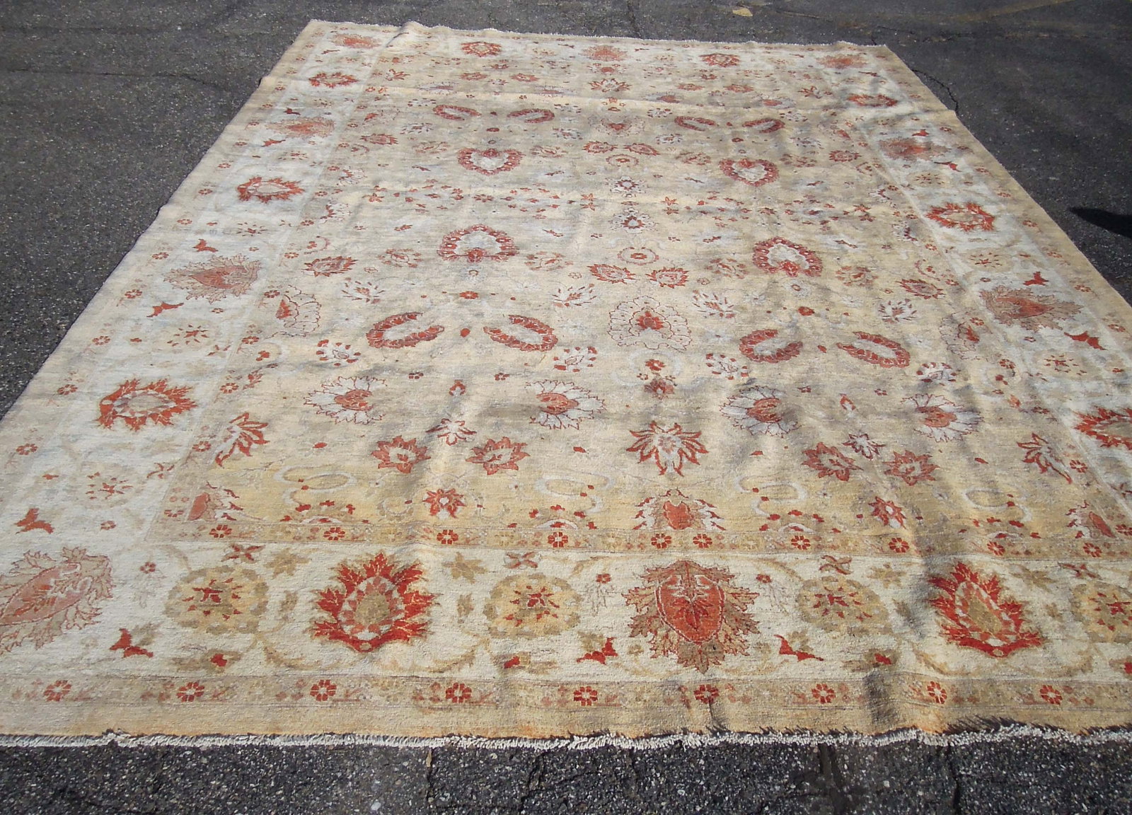 HAND KNOTTED VEGETABLE DYED AFGHAN AREA RUG: 10 x 14.7