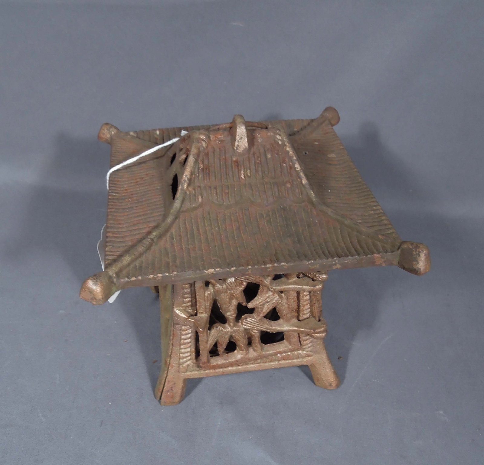 CAST IRON HANGING LANTERN - 2
