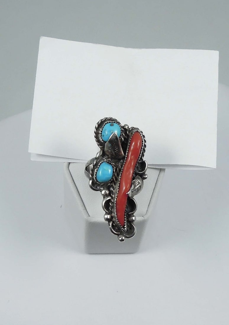 LADIES VINTAGE NATIVE AMERICAN STERLING SILVER, TURQUOISE & CORAL RING: Very good condition. Ring measures over 1 1/2" long.
