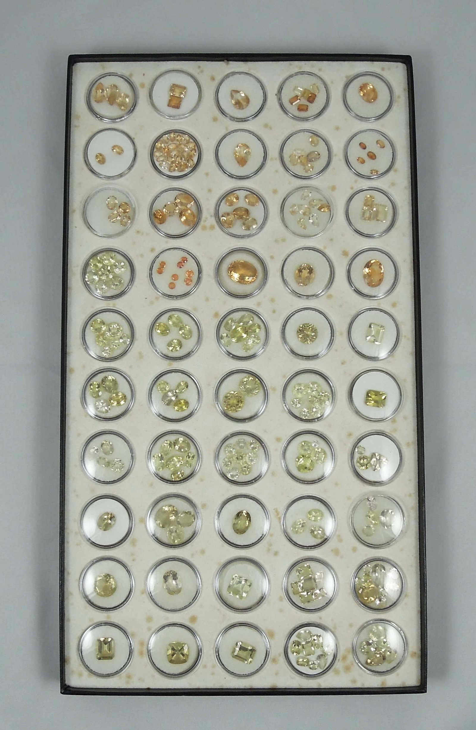 100'S CTS. OF NATURAL LEMON QUARTZ AND CITRINE (1 of 1)