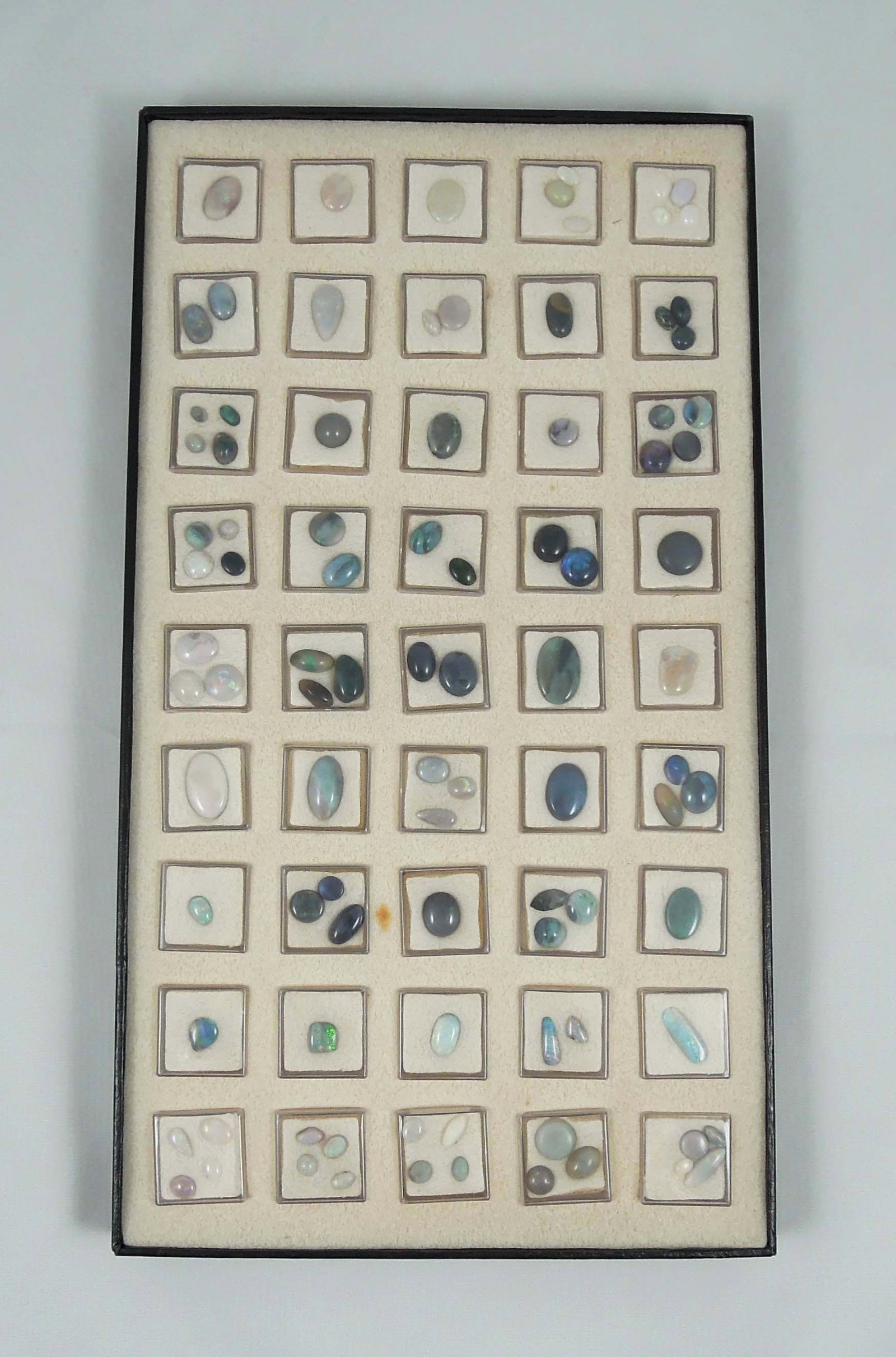 GROUP OF 100'S CTS. OF NATURAL OPALS (1 of 1)