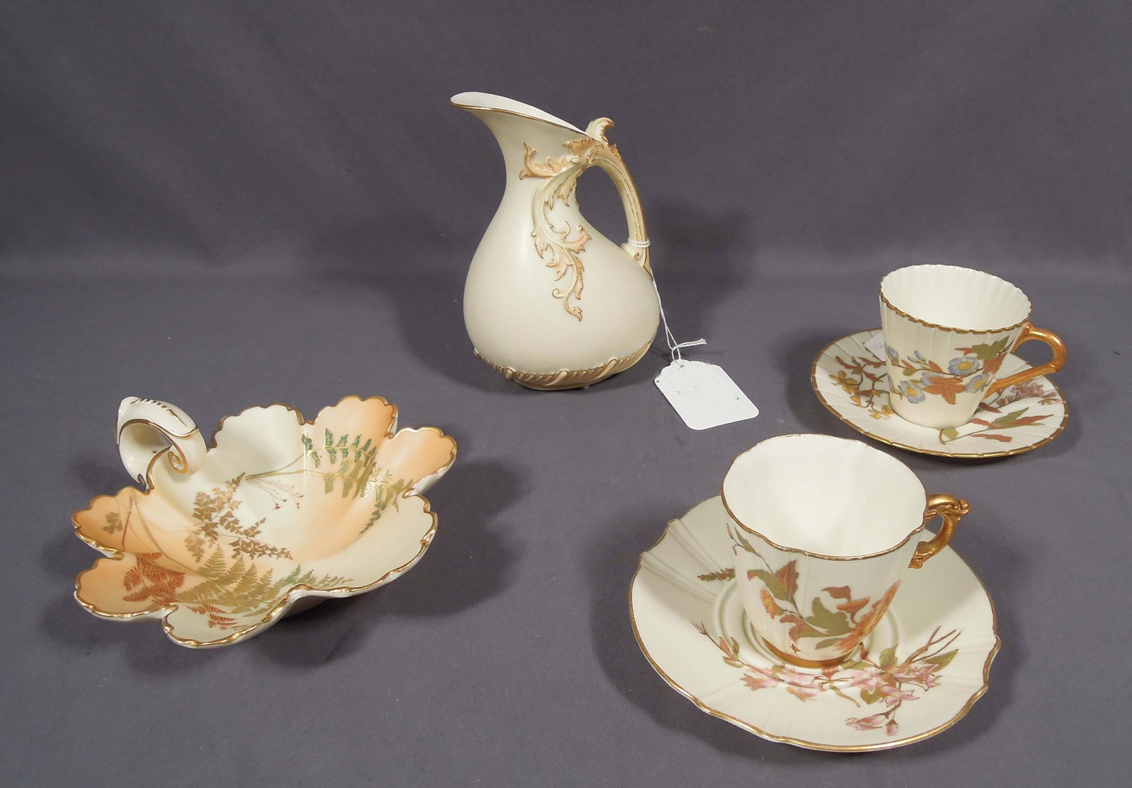 GROUP OF SIX ANTIQUE ROYAL WORCHESTER HAND PAINTED ACCESSORIES (1 of 1)