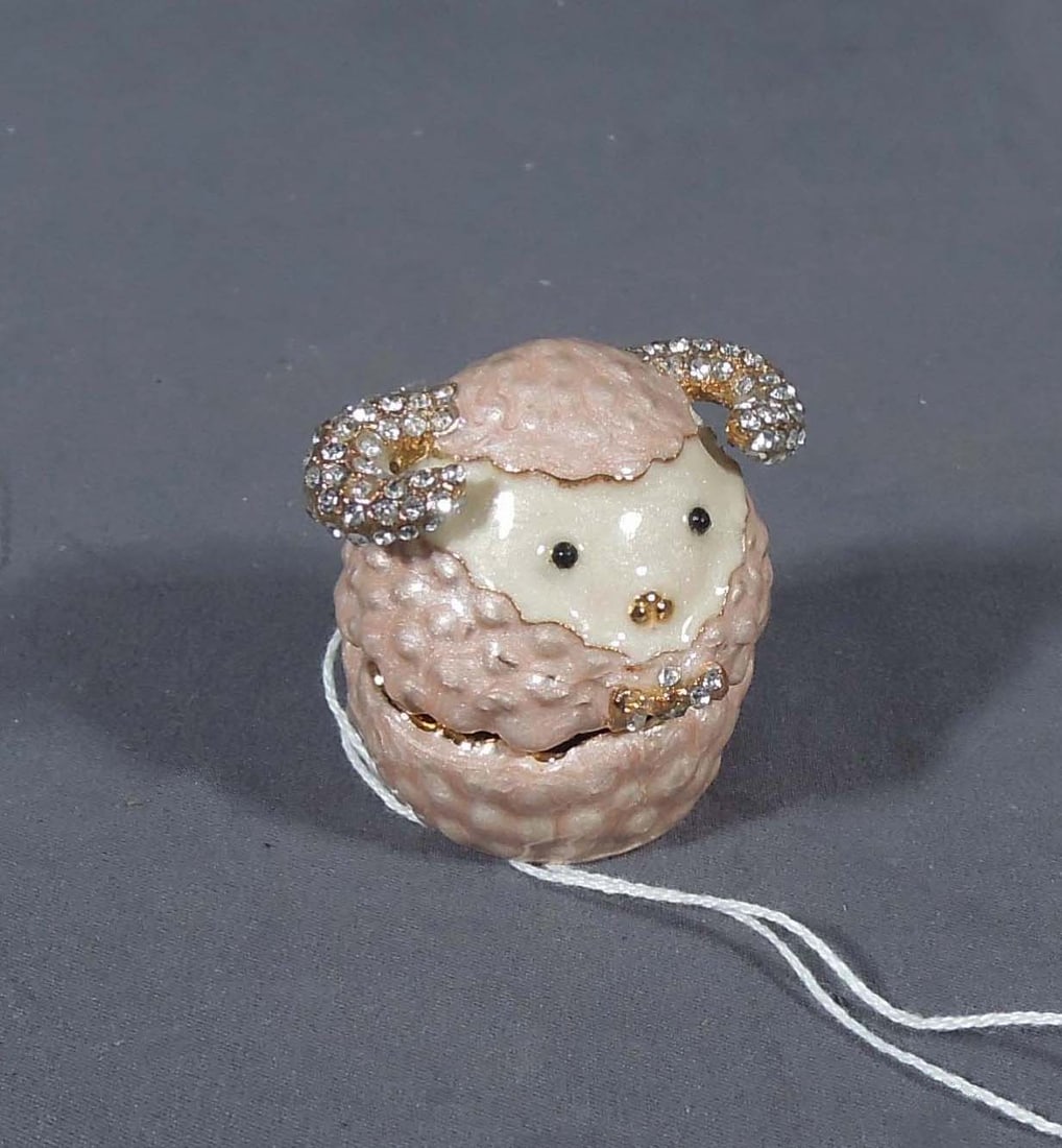 METAL, ENAMEL & RHINESTONE SHEEP TRINKET BOX (1 of 1)