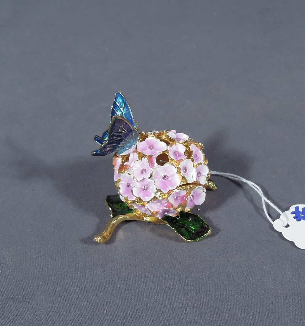 METAL, ENAMEL & RHINESTONE BUTTERFLY ON FLOWER TRINKET BOX (1 of 1)