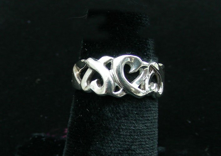 TIFFANY & CO. STERLING RING: TIFFANY & CO. STERLING RING