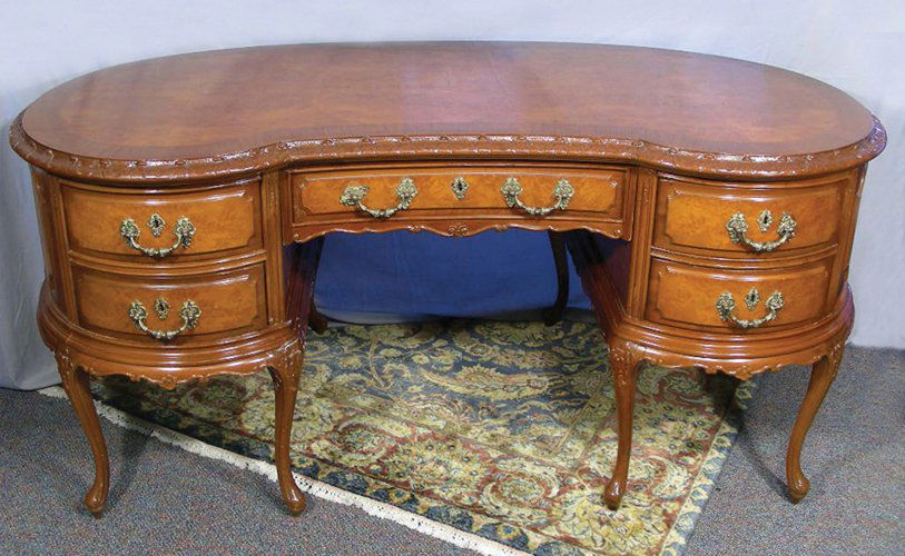 Fine Vintage Kidney Shaped Wooden Desk Oct 12 2014