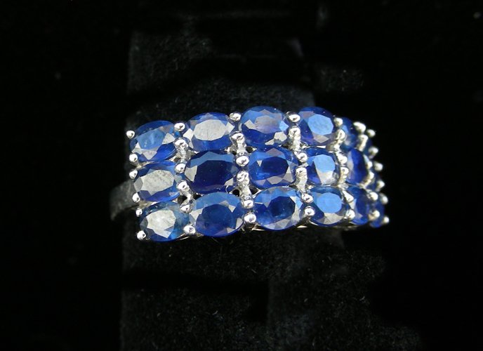 LADIES STERLING SILVER AND SAPPHIRE RING (1 of 1)