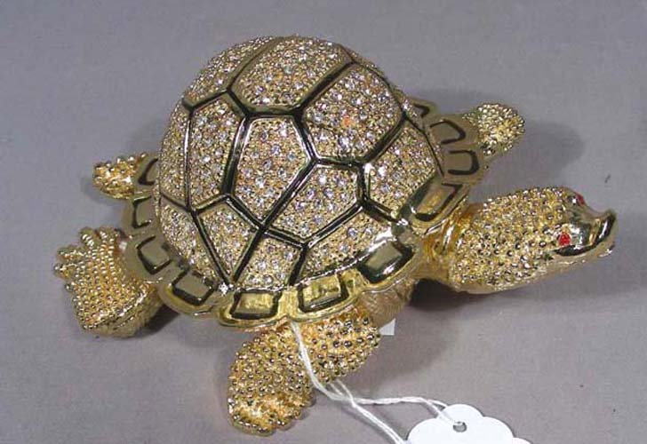 METAL AND ENAMEL TURTLE BOX (1 of 2)