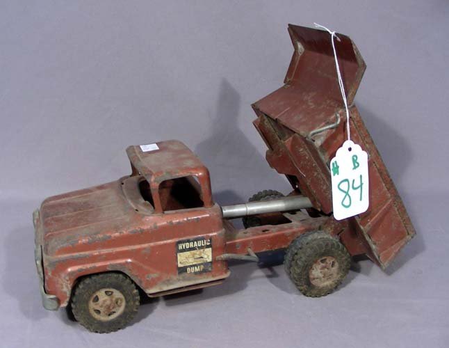 VINTAGE 1957 TONKA HYDROLIC BRONZE COLORED DUMP TRUCK: 14" long.