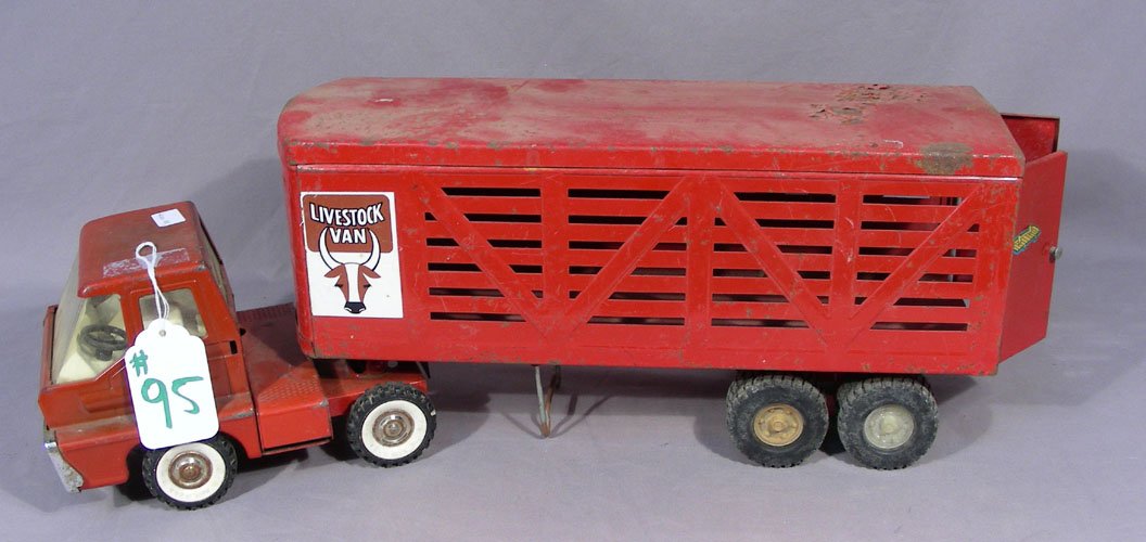 VINTAGE STRUCTO LIVE STOCK TRUCK WITH WAGON (1 of 1)
