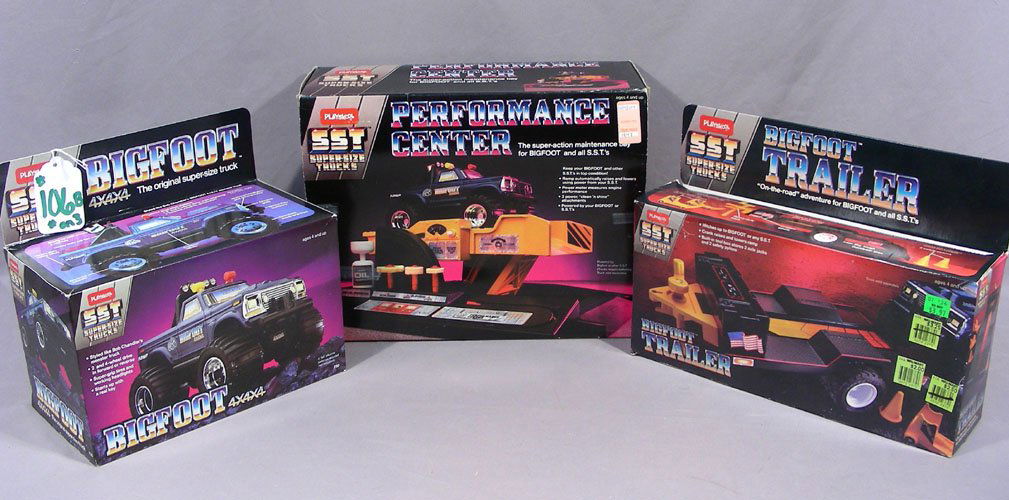 BOX LOT PLAYSKOOL ITEMS (1 of 1)