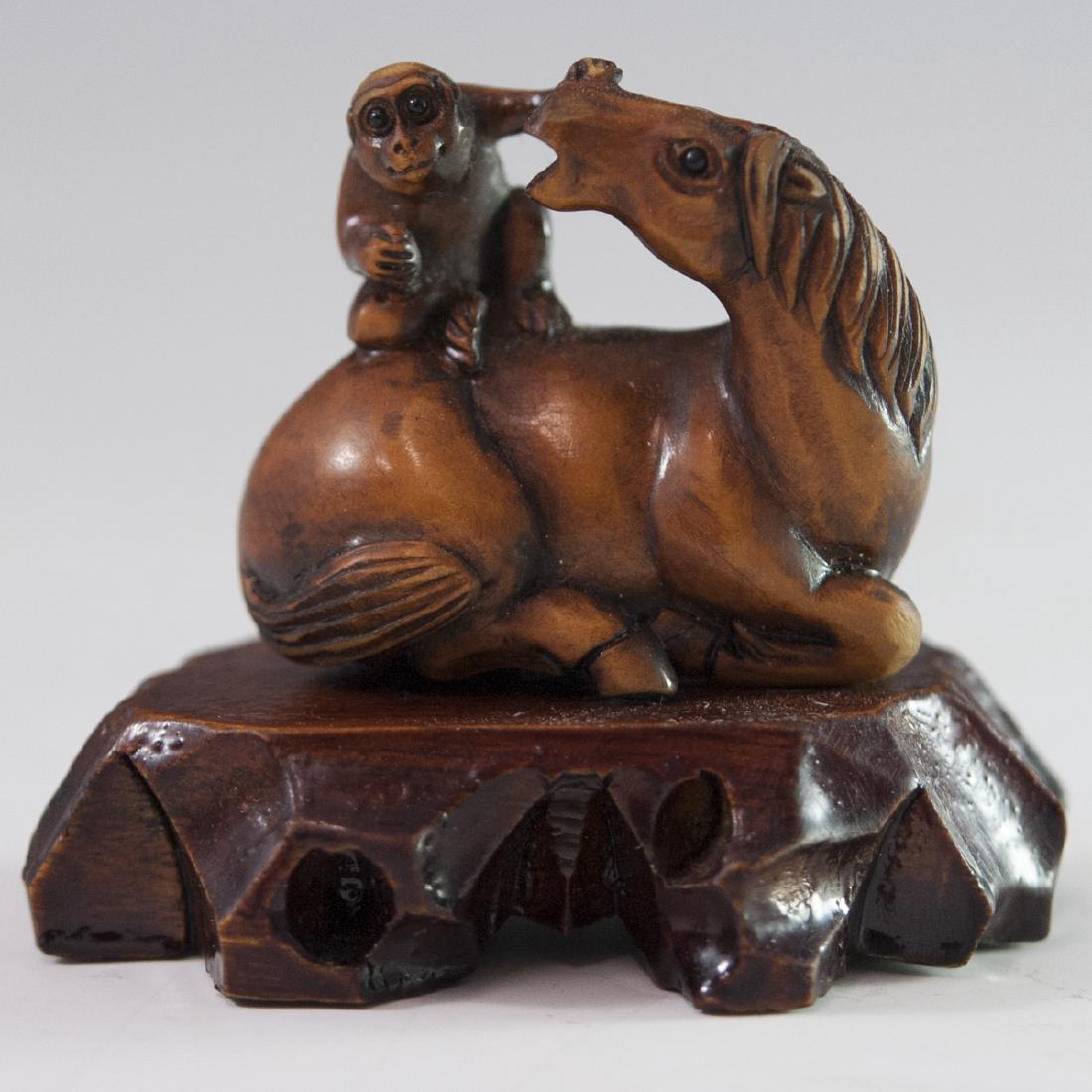 Antique Signed Japanese Wooden Netsuke (1 of 5)