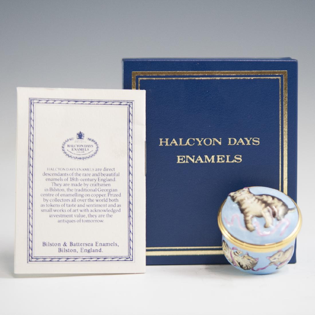 Halcyon Days Enameled Pill Box (1 of 3)