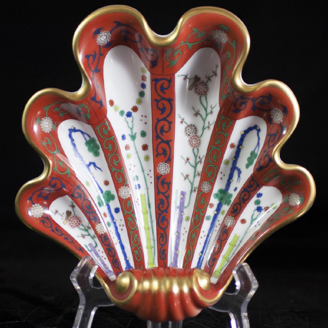Herend Porcelain "Red Dynasty Godollo" Shell Dish (1 of 4)