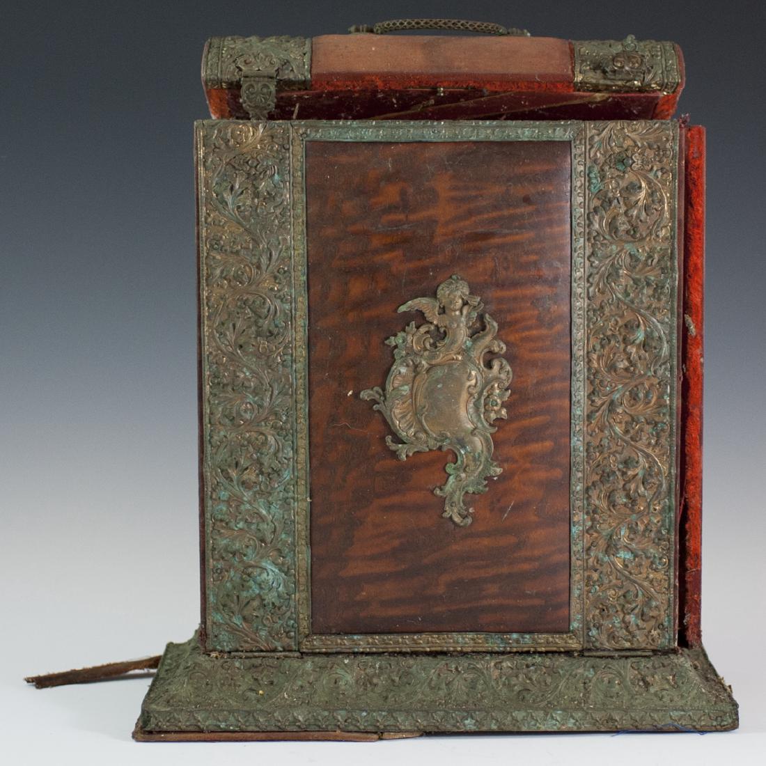 Antique Victorian Photo Album & Photographs (1 of 5)