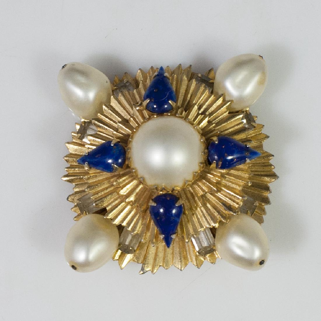 Arnold Scassi Brooch (1 of 4)